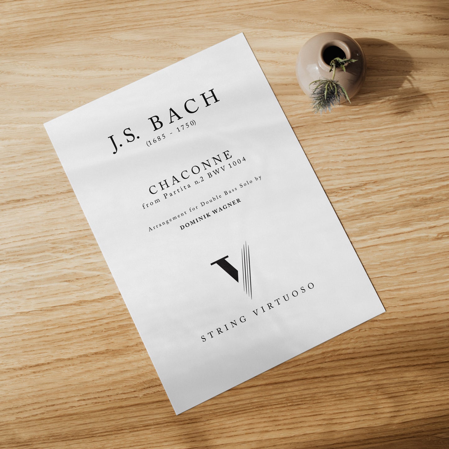 Sheet music preview of J. S Bach's Chaconne from partita N. 2 BWV 1004 arrangement for double bass solo by Dominik Wagner.