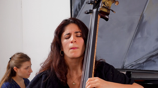 Eccles — Sonata in G Minor, Mov. 3: Played by Lorraine Campet, Double Bass