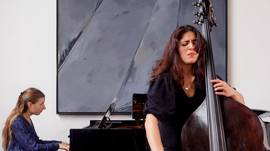 Eccles — Sonata in G Minor, Mov. 2: Played by Lorraine Campet, Double Bass